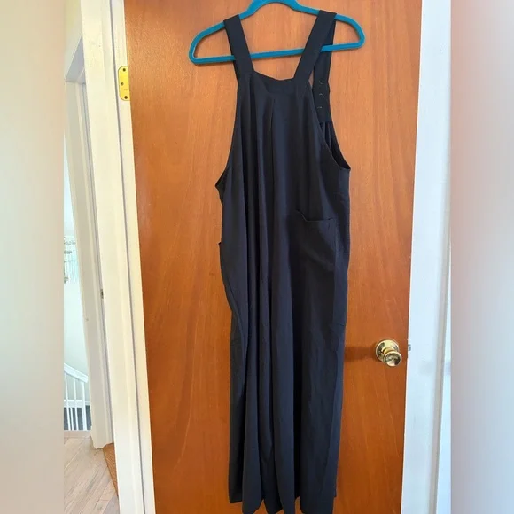 New Medium Cueply Black Wide Leg Overalls Jumpsuit - Picture 4 of 13